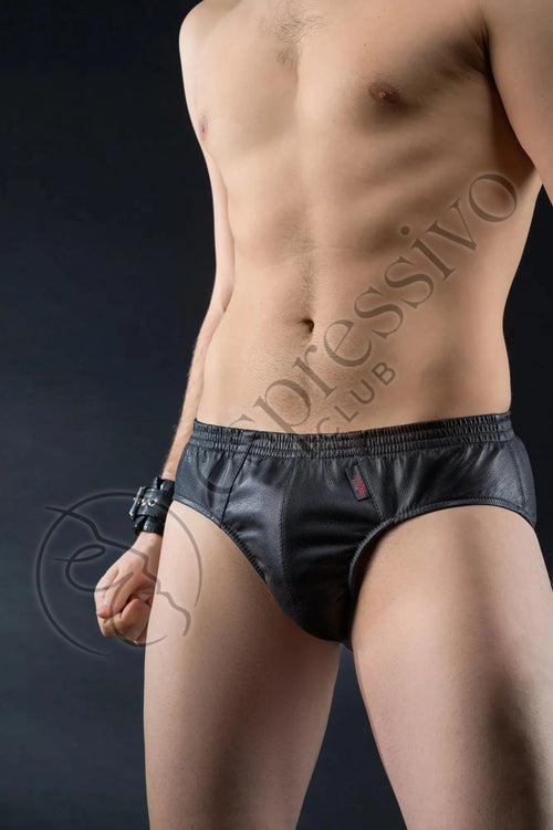 https://www.espressivoclub.com/cdn/shop/products/real-leather-mens-briefs-underwear-210_500x.webp?v=1663069910